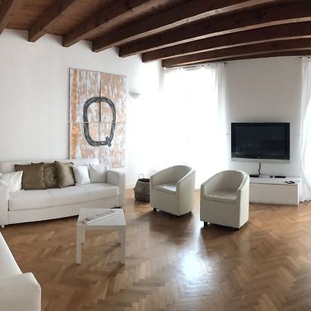 Quarenghi16 Hotel Бергамо Екстериор снимка